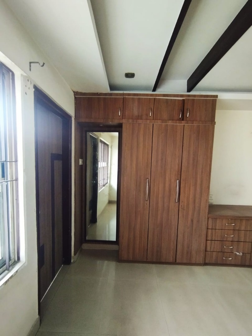 Unfurnished 3bhk in Borbari Chariali, Near SBI, Guwahati for Rent